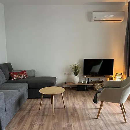 Family With Sea View Vineyard *