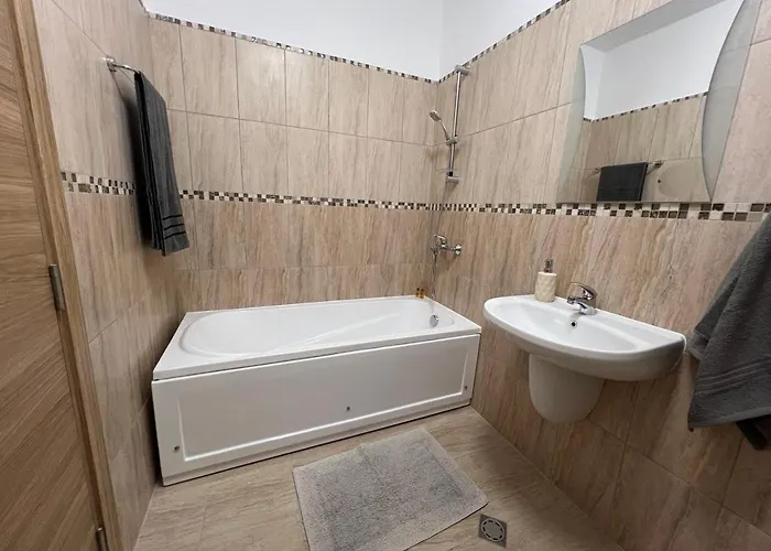 Family With Sea View Vineyard Ахелой